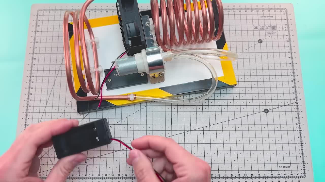 Wiring the pump and fan to the battery holder